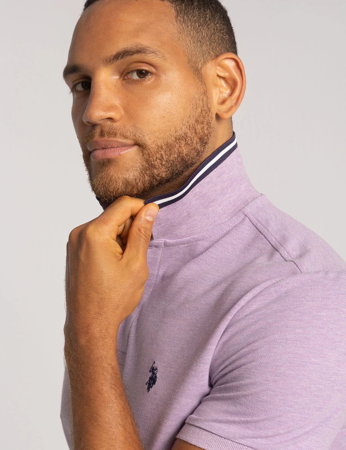 22582-slim-fit-stretch-solid-pique-polo-shirt-4.webp SLIM FIT STRETCH SOLID PIQUE POLO SHIRT