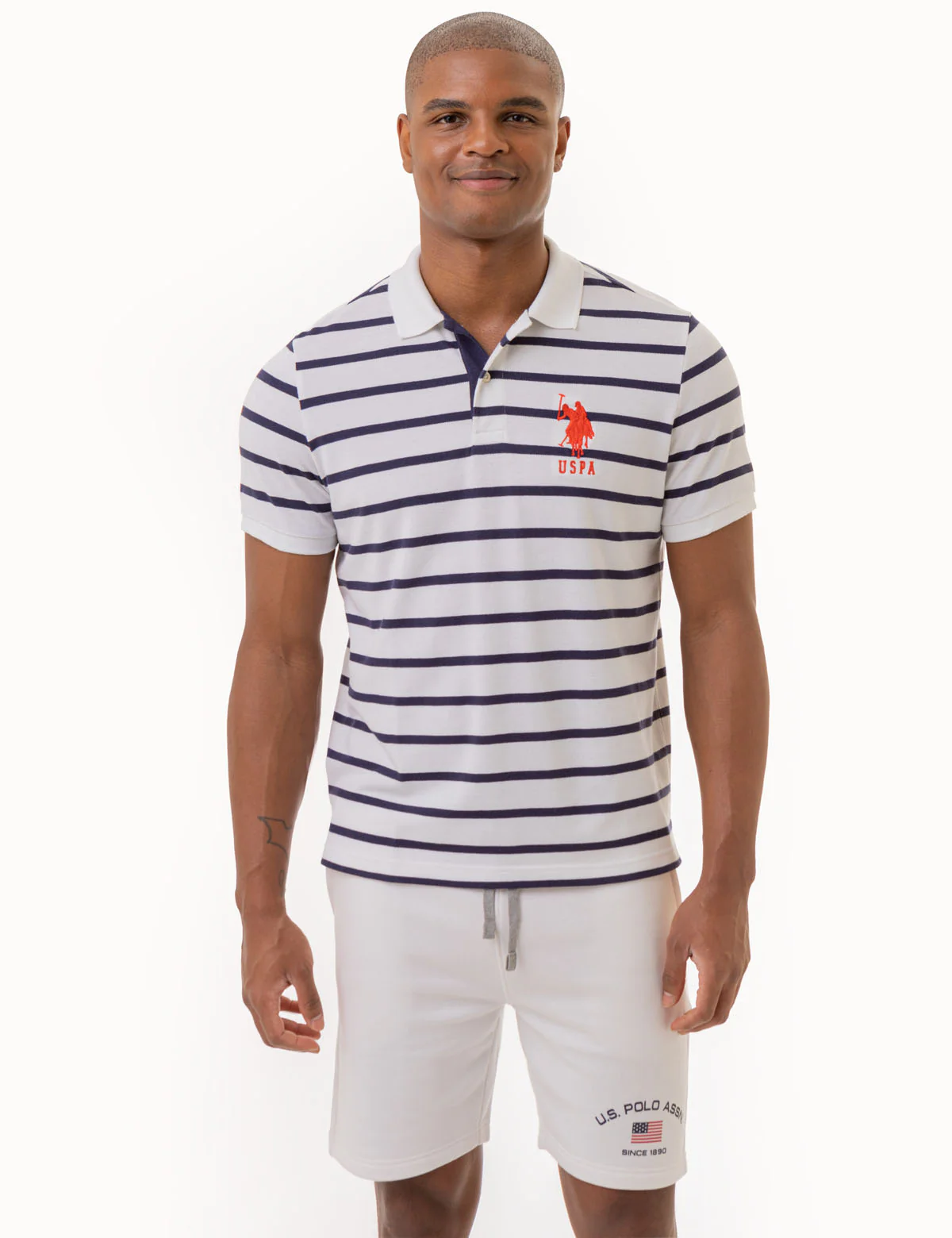 22799-horizontal-stripe-pique-polo-shirt-11.webp HORIZONTAL STRIPE PIQUE POLO SHIRT