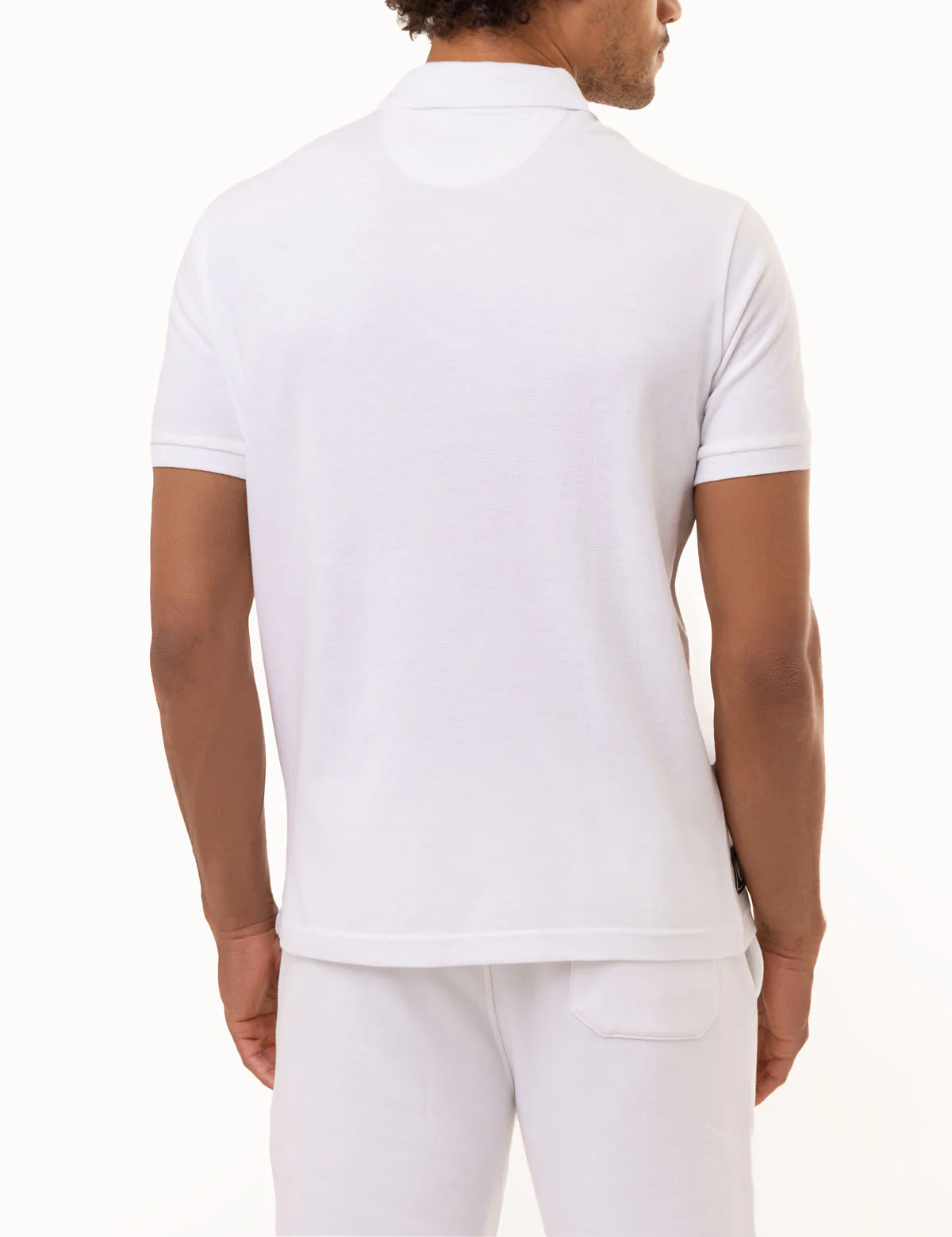 22911-pieced-diagonal-sash-pique-polo-shirt-2.webp PIECED DIAGONAL SASH PIQUE POLO SHIRT