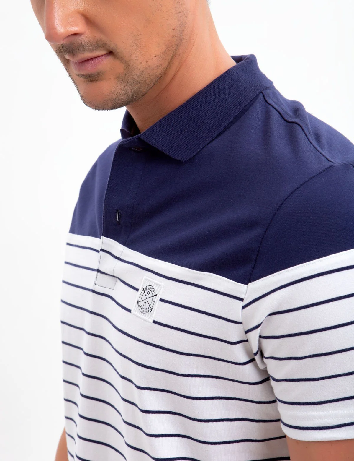 23698-slim-fit-stretch-jersey-polo-shirt-5.webp SLIM FIT STRETCH JERSEY POLO SHIRT