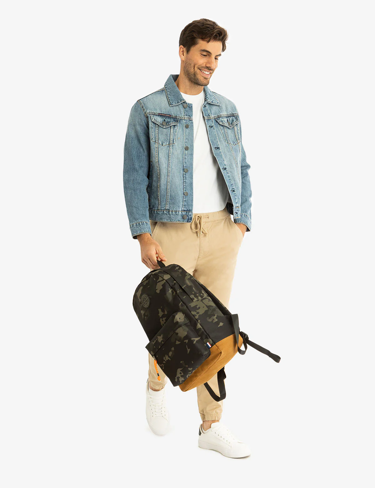 2458-mens-camo-backpack-5.webp MENS CAMO BACKPACK
