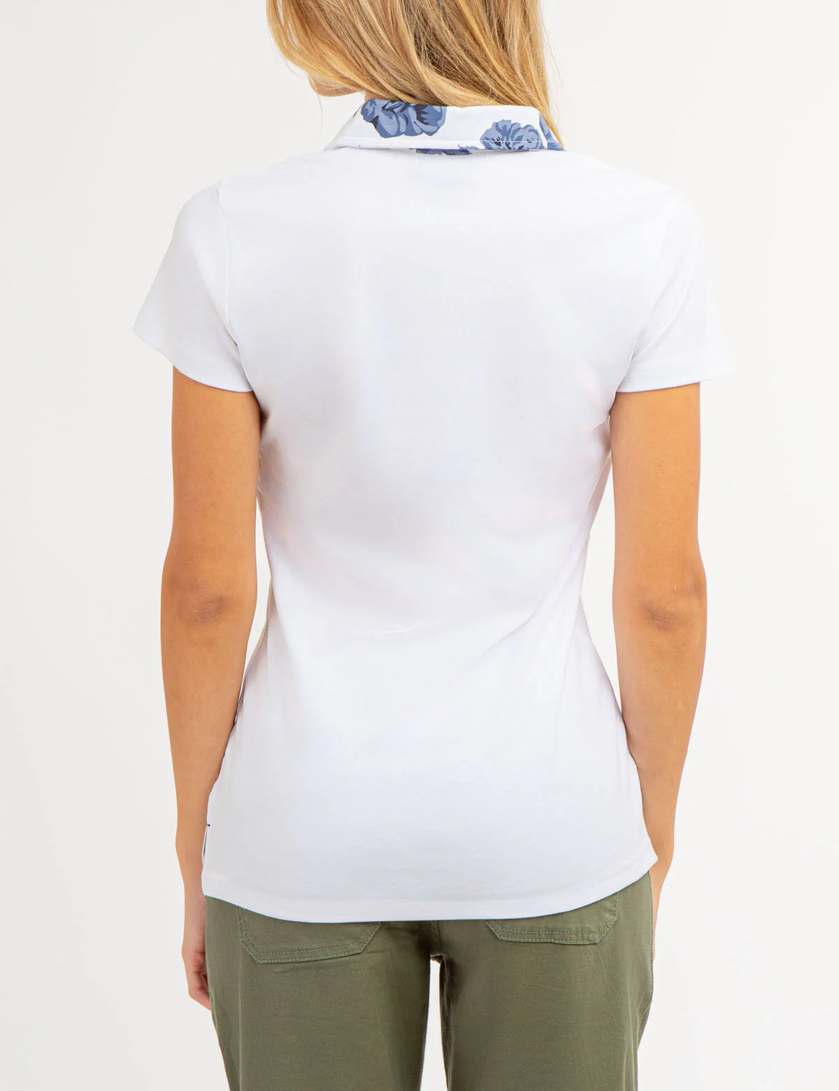 25282-split-neck-rose-print-polo-shirt-3.webp SPLIT NECK ROSE PRINT POLO SHIRT
