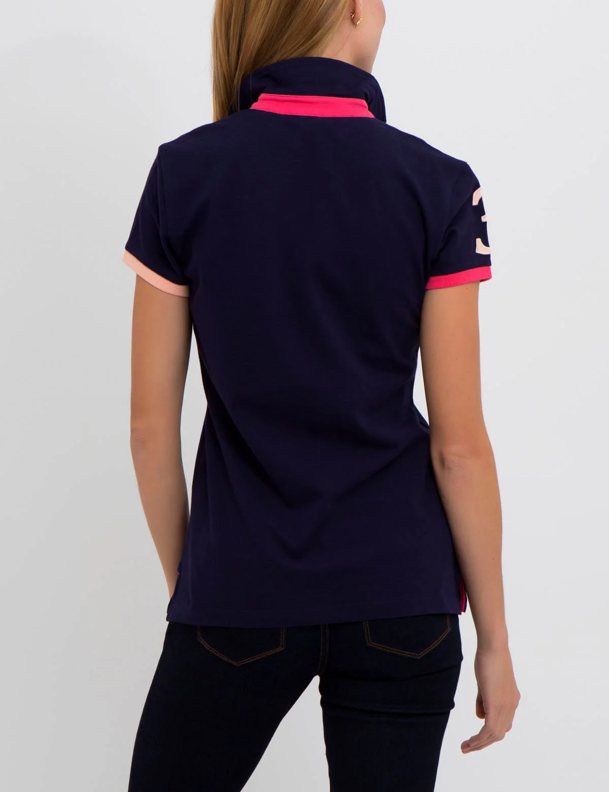 25879-colorblock-polo-shirt-6.webp COLORBLOCK POLO SHIRT