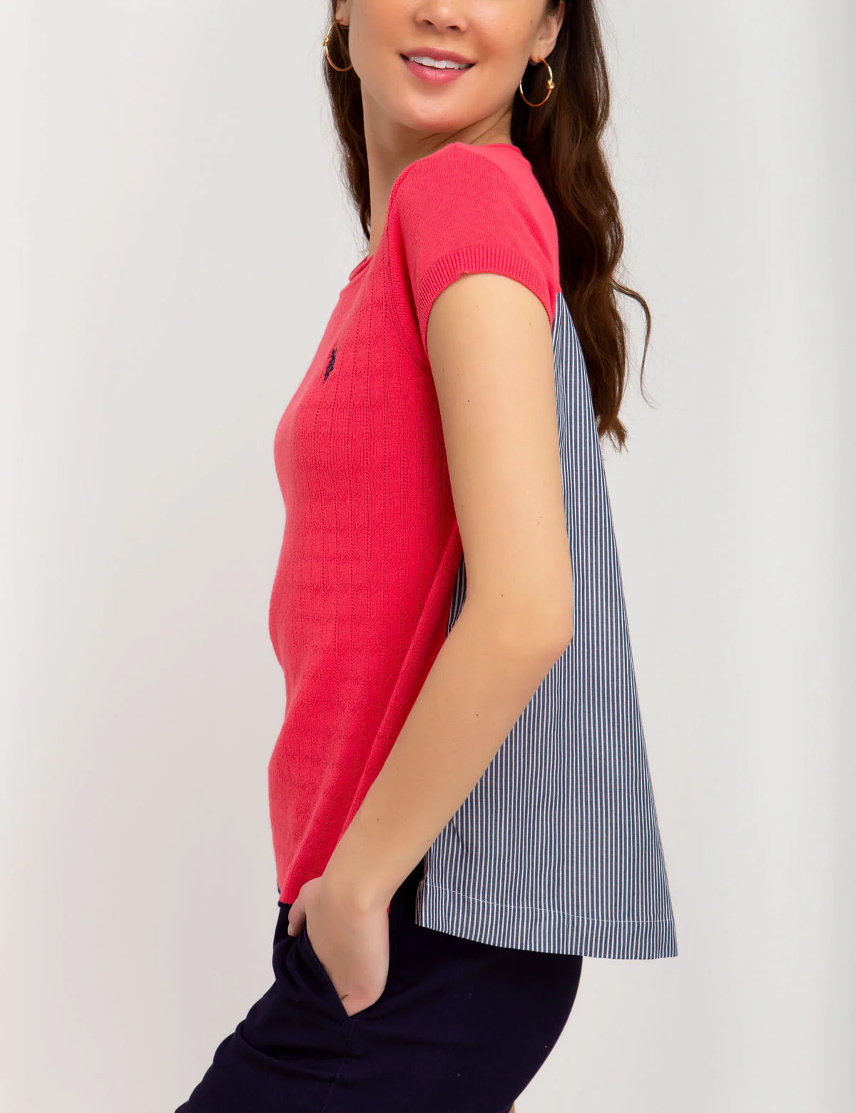 25914-contrast-sweater-3.webp CONTRAST SWEATER