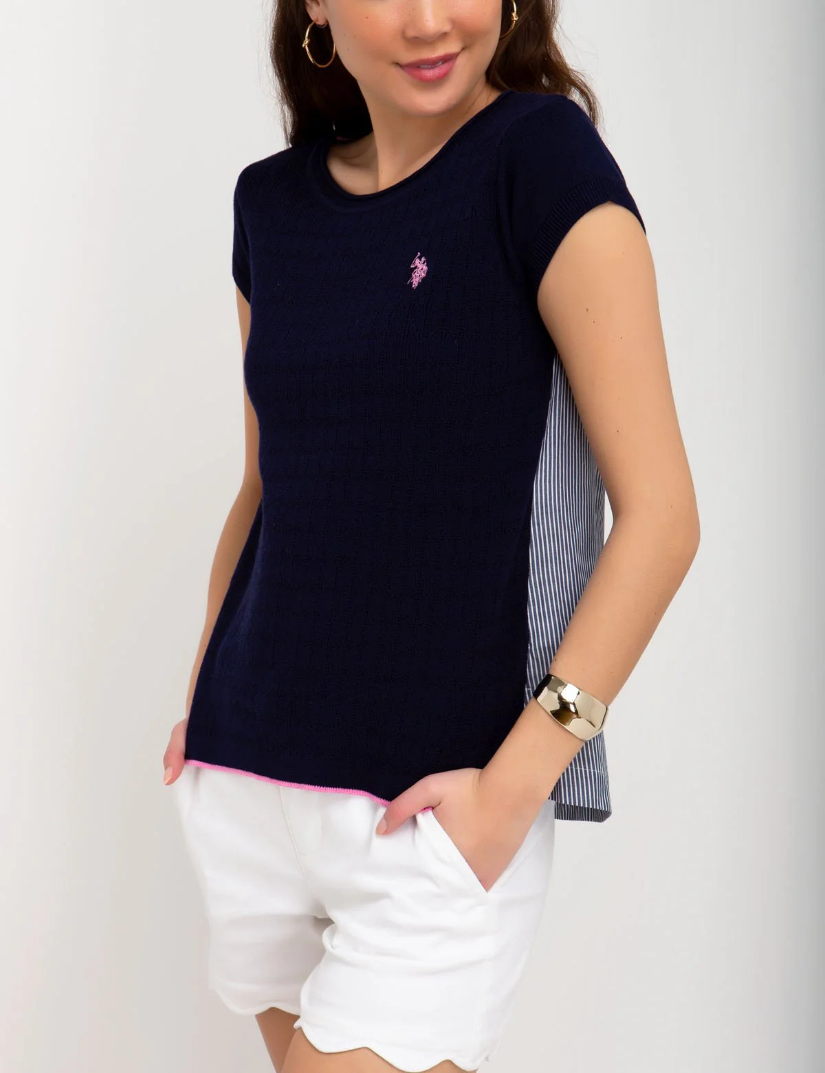 25914-contrast-sweater-4.webp CONTRAST SWEATER