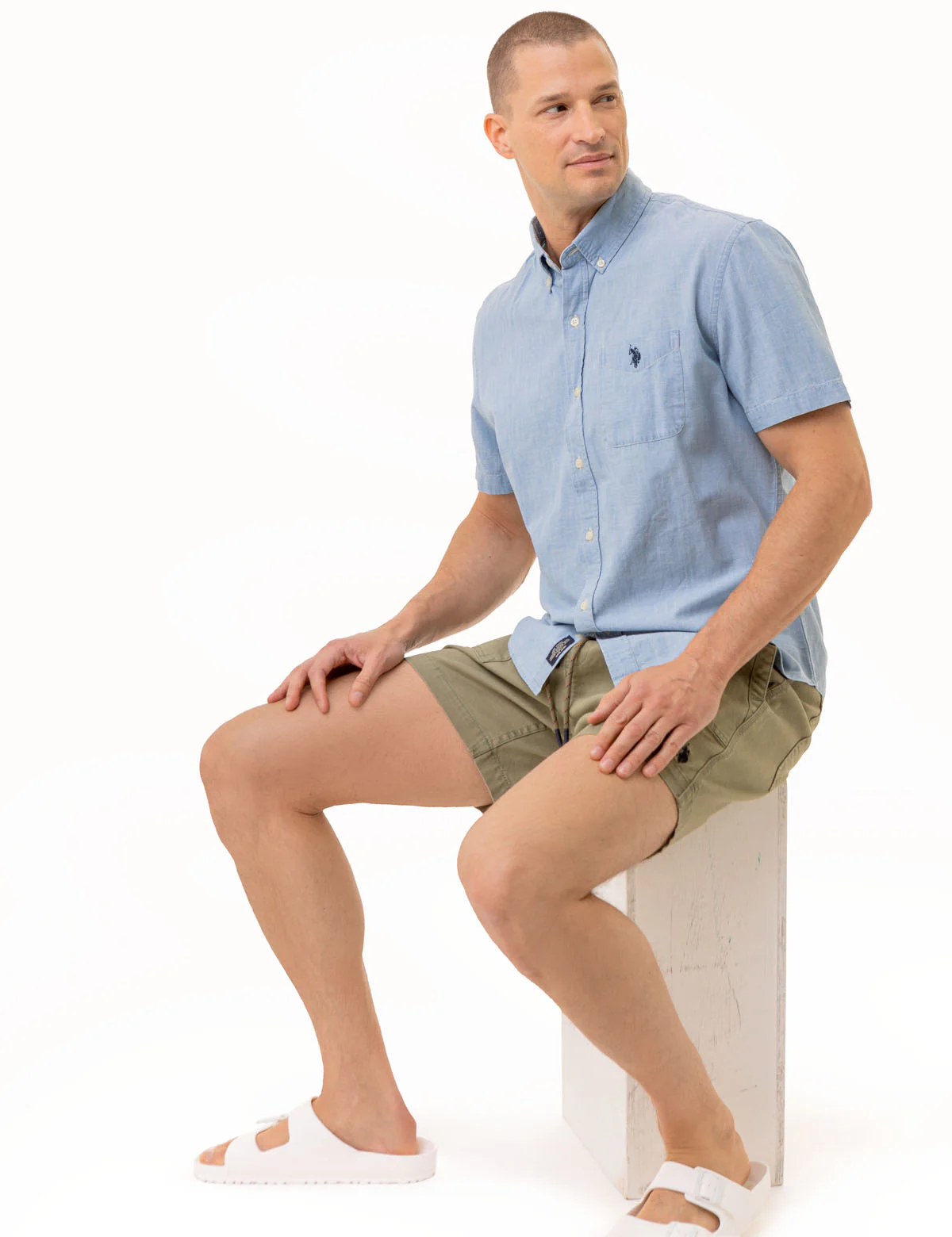 26494-short-sleeve-slub-chambray-woven-shirt-6.webp SHORT SLEEVE SLUB CHAMBRAY WOVEN SHIRT