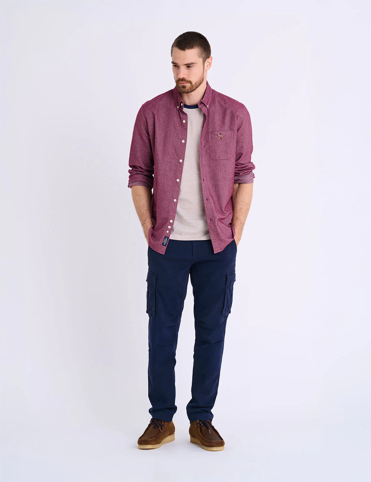 26570-long-sleeve-brushed-oxford-shirt-with-pocket-5.webp LONG SLEEVE BRUSHED OXFORD SHIRT WITH POCKET