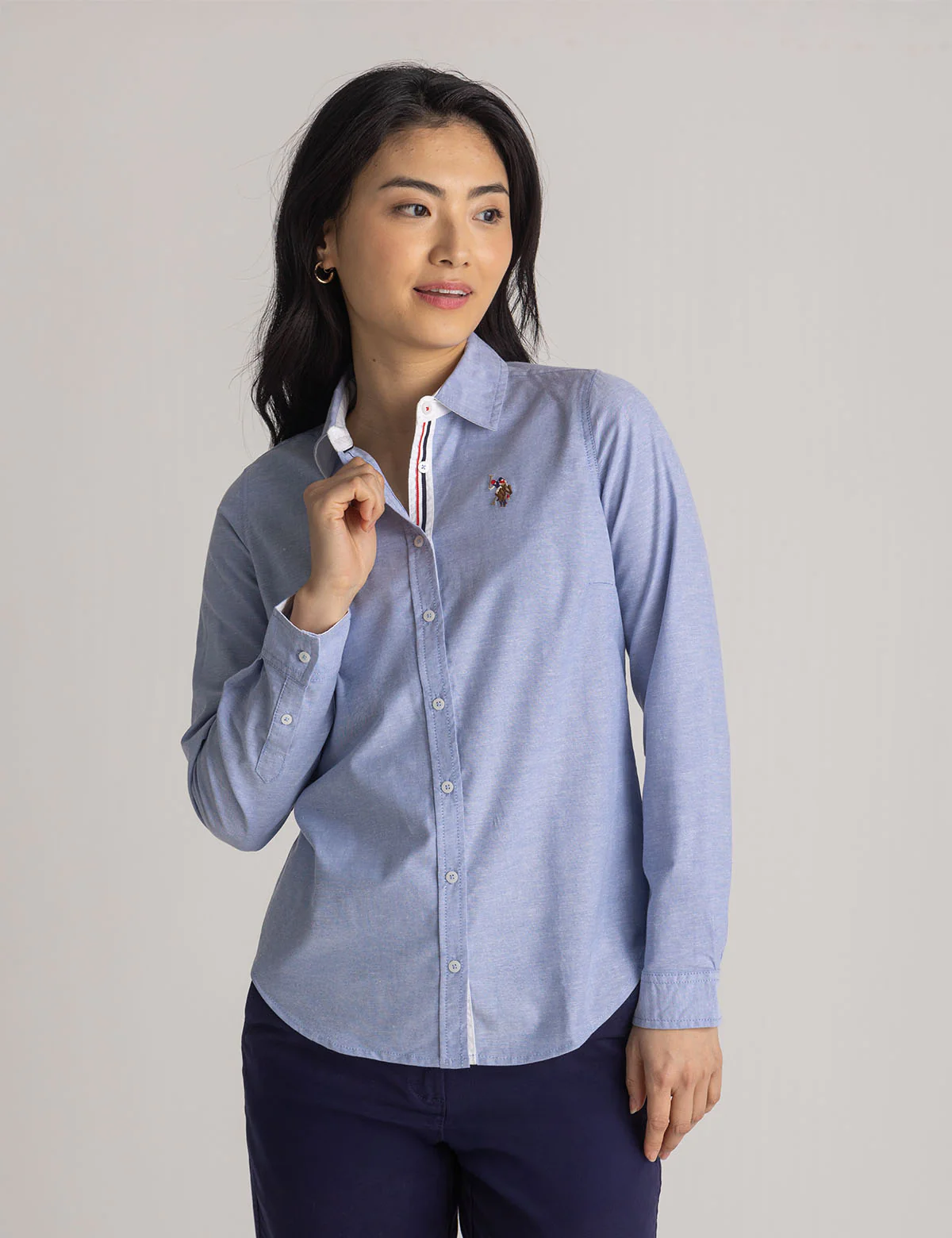 28706-long-sleeve-solid-stretch-oxford-shirt-9.webp LONG SLEEVE SOLID STRETCH OXFORD SHIRT
