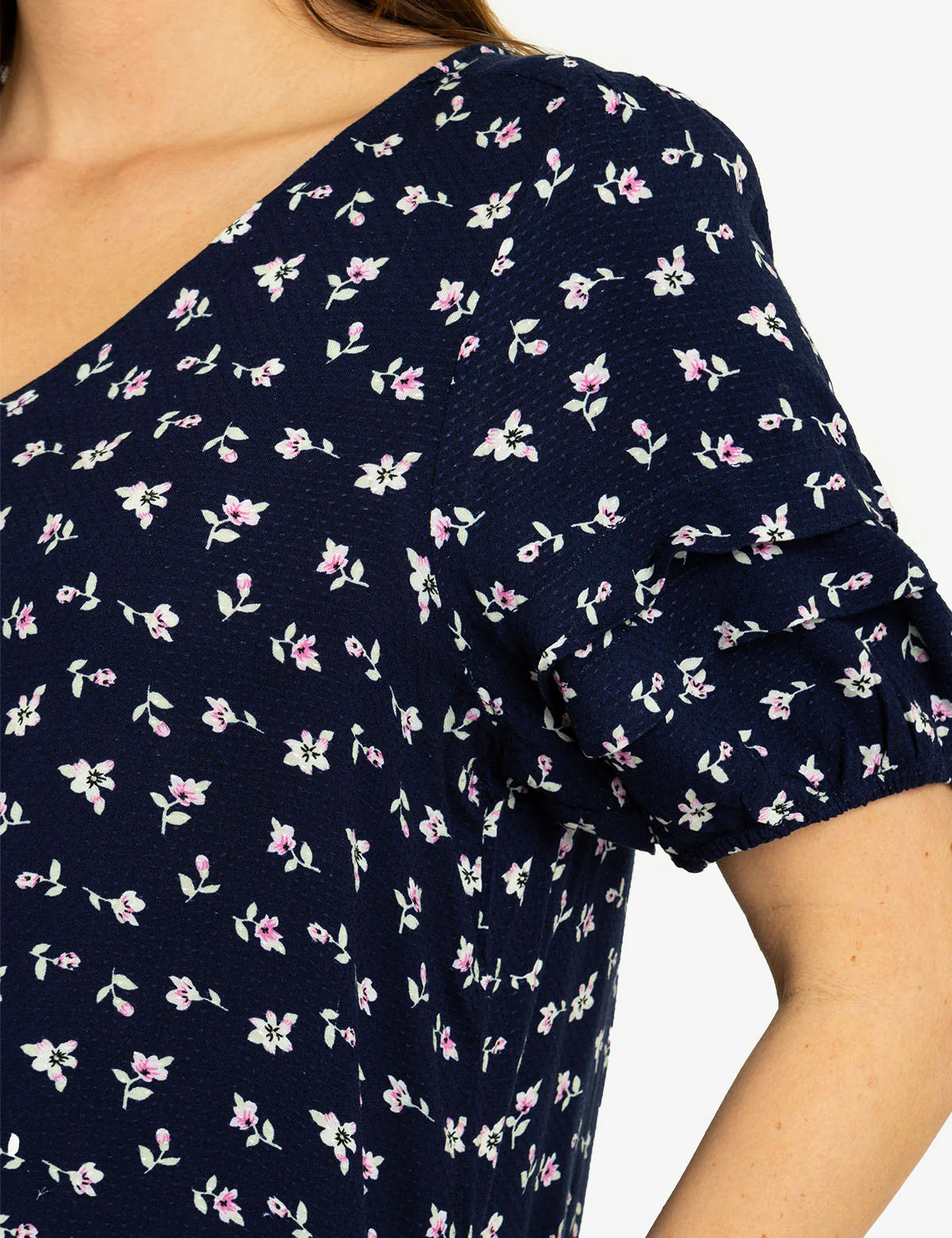 29010-floral-print-volume-sleeve-top-4.webp FLORAL PRINT VOLUME SLEEVE TOP