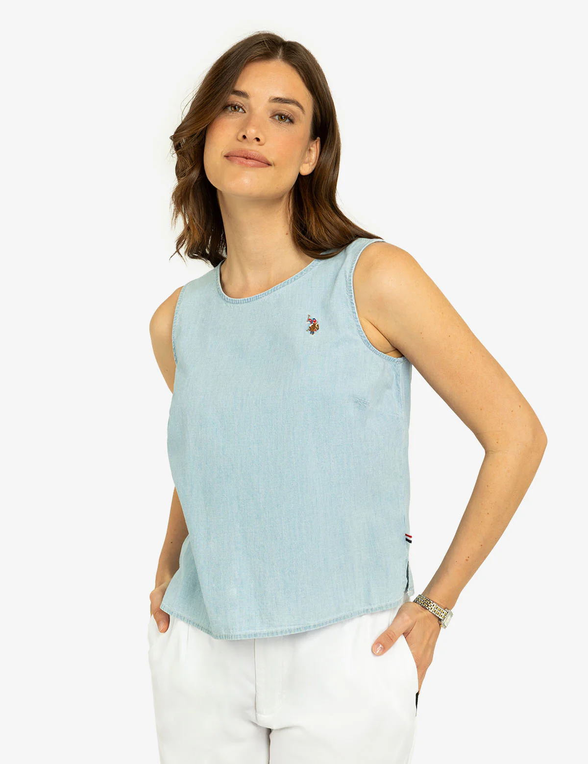 29430-sleeveless-keyhole-back-crop-top-1.webp SLEEVELESS KEYHOLE BACK CROP TOP
