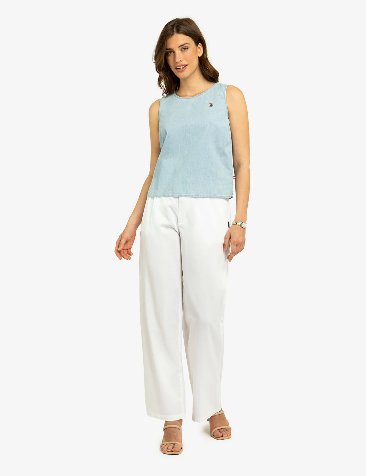 29430-sleeveless-keyhole-back-crop-top-2.webp SLEEVELESS KEYHOLE BACK CROP TOP