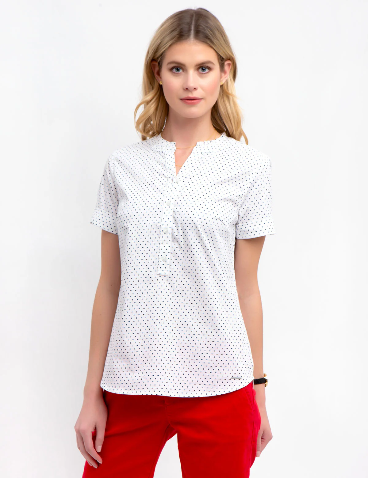 29570-ruffle-popover-short-sleeve-shirt-1.webp RUFFLE POPOVER SHORT SLEEVE SHIRT