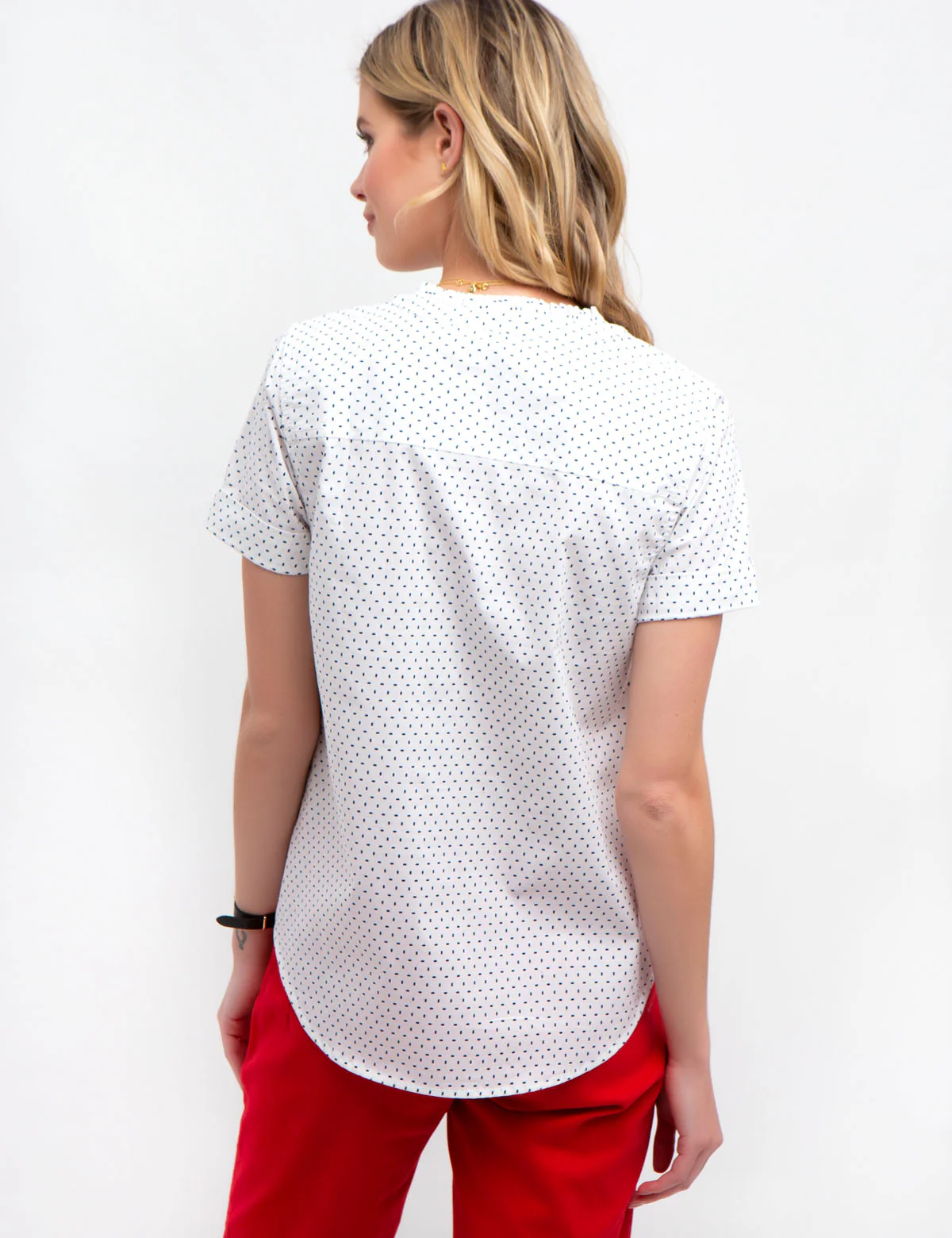 29570-ruffle-popover-short-sleeve-shirt-3.webp RUFFLE POPOVER SHORT SLEEVE SHIRT