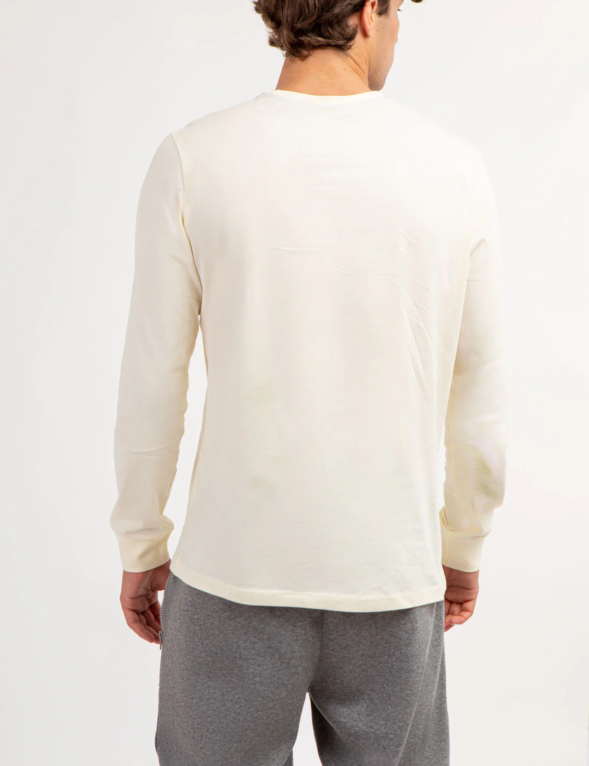 30045-uspa-team-colorblock-long-sleeve-t-shirt-15.webp USPA TEAM COLORBLOCK LONG SLEEVE T-SHIRT