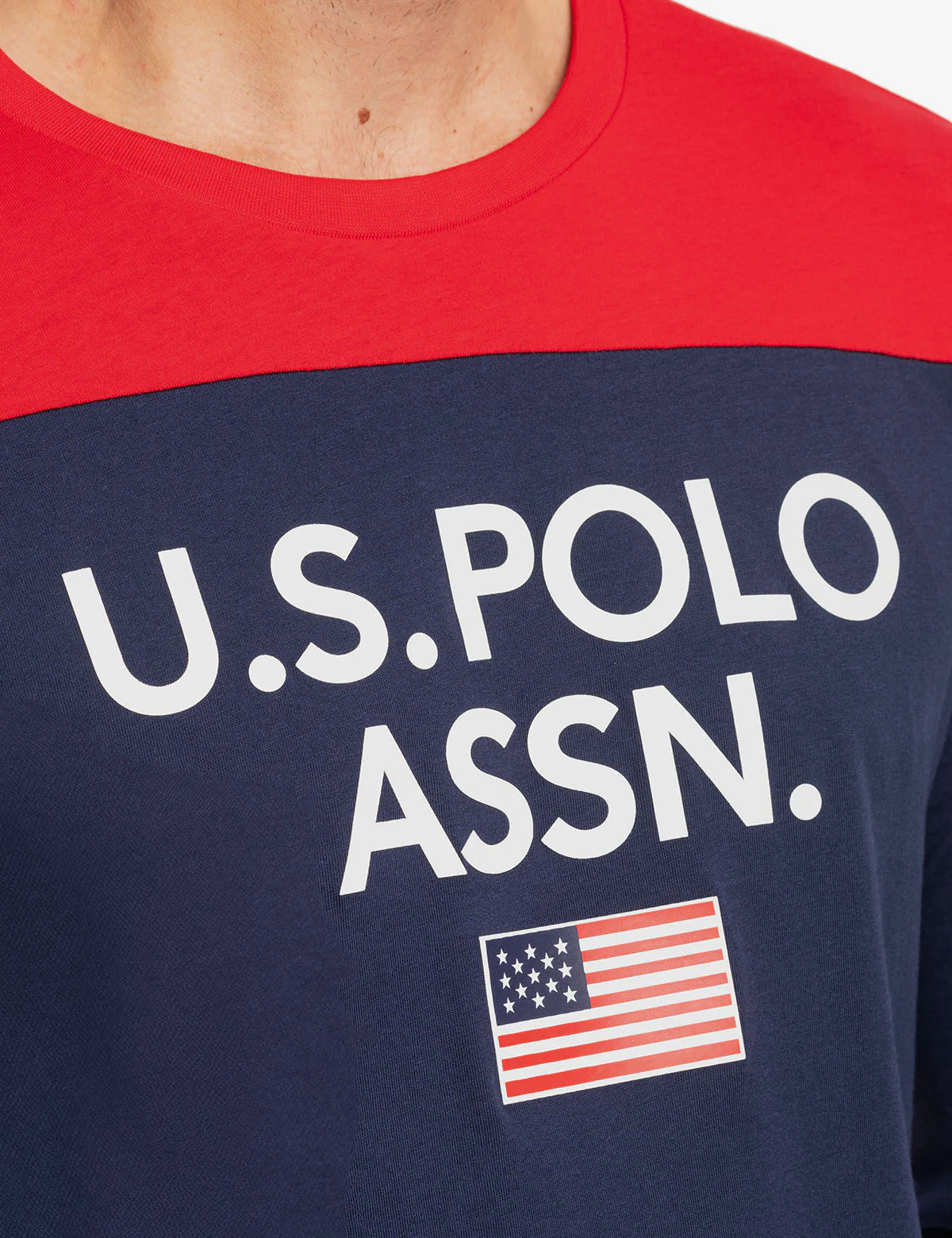 30129-u.s.-polo-assn.-pieced-t-shirt-7.webp U.S. POLO ASSN. PIECED T-SHIRT