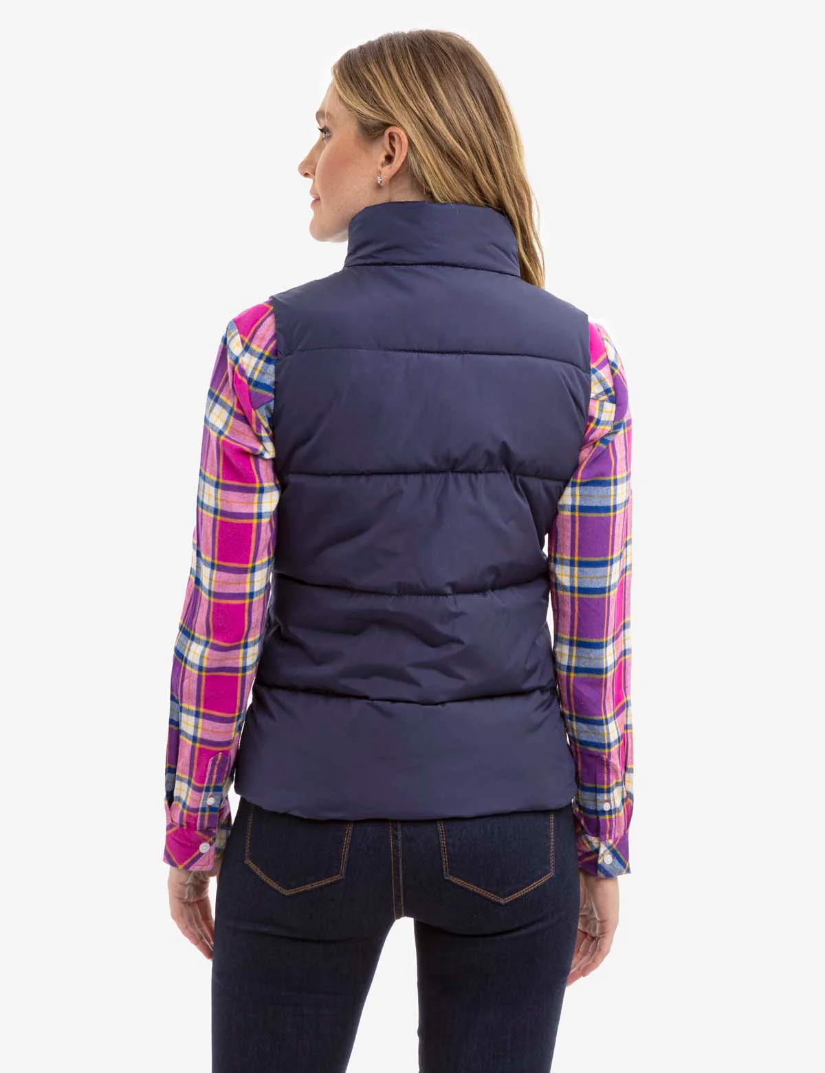 3024-classic-vest-8.webp CLASSIC VEST