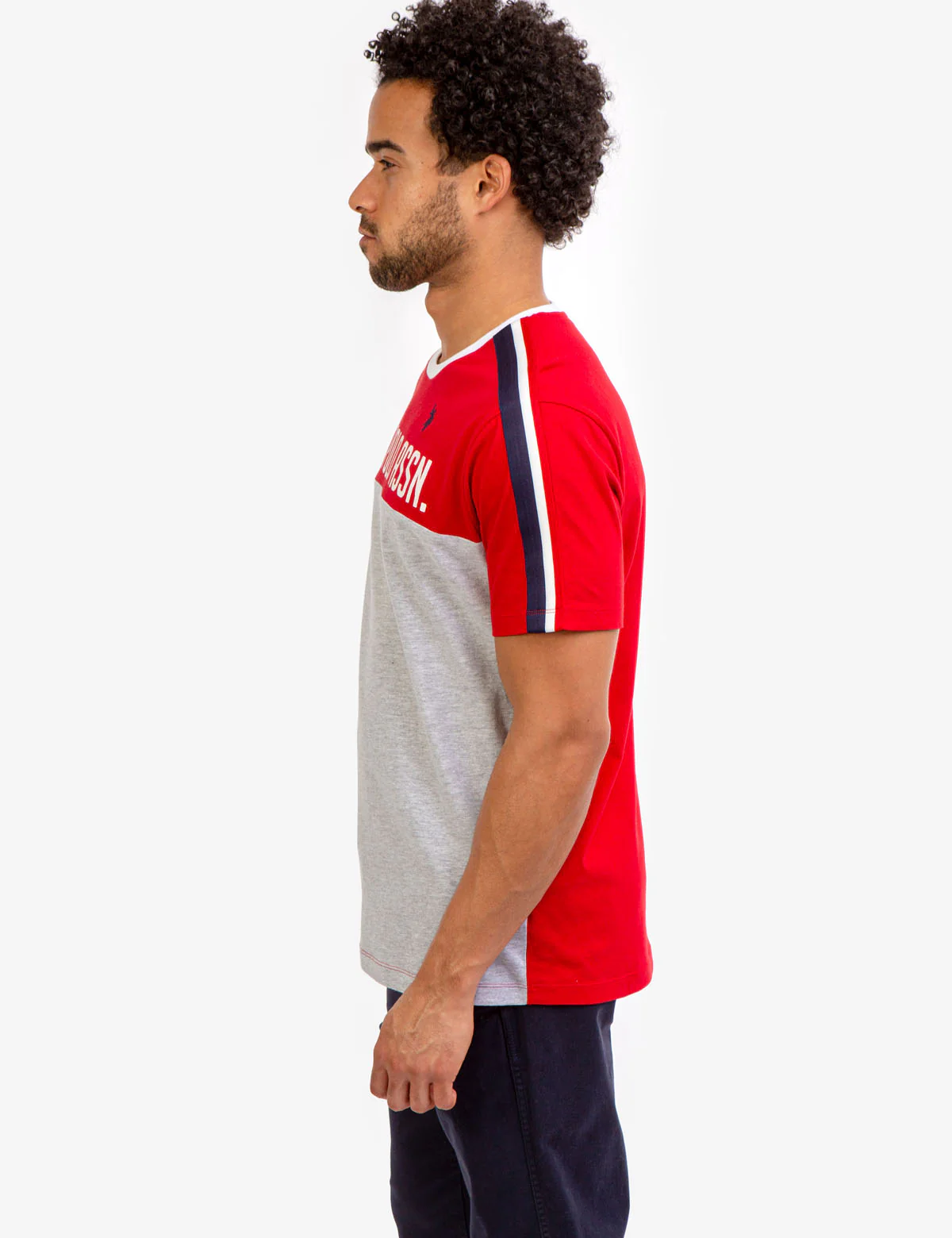 30285-signature-tricot-stripe-colorblock-t-shirt-8.webp SIGNATURE TRICOT STRIPE COLORBLOCK T-SHIRT
