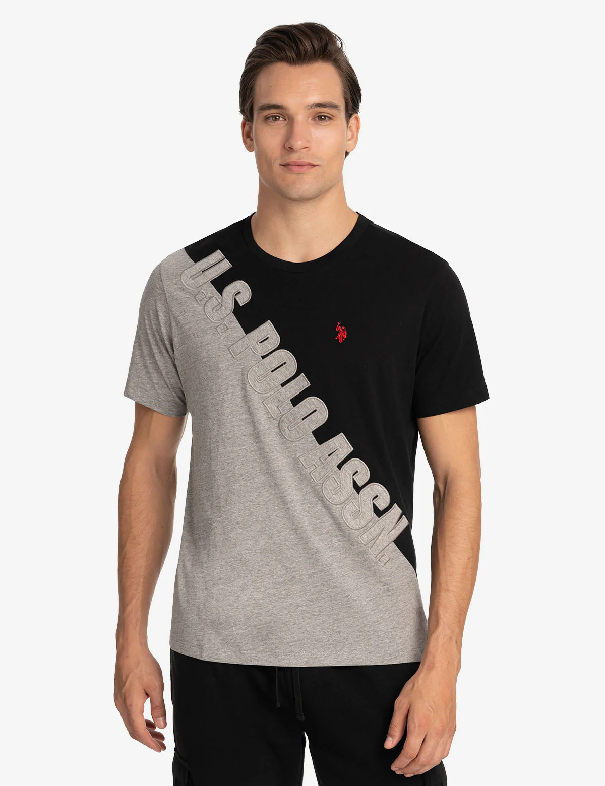 30418-u.s.-polo-assn.-diagonal-colorblock-t-shirt-1.webp U.S. POLO ASSN. DIAGONAL COLORBLOCK T-SHIRT