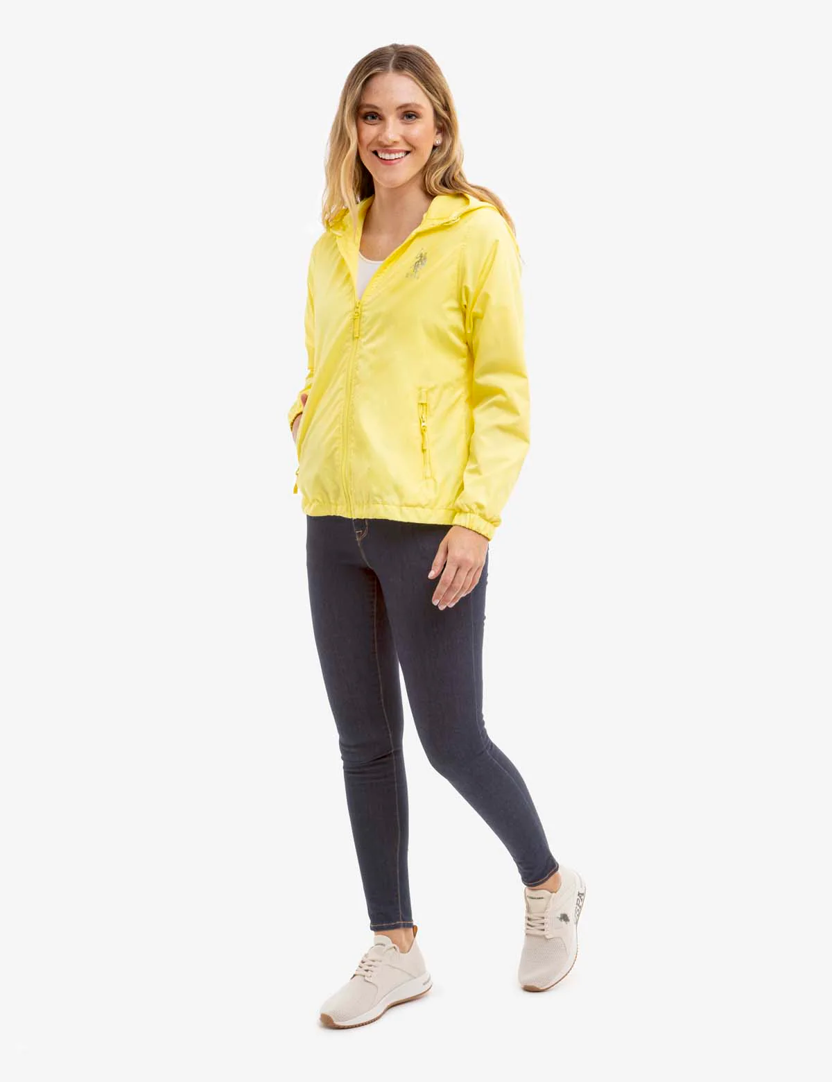 3074-metallic-logo-windbreaker-7.webp METALLIC LOGO WINDBREAKER