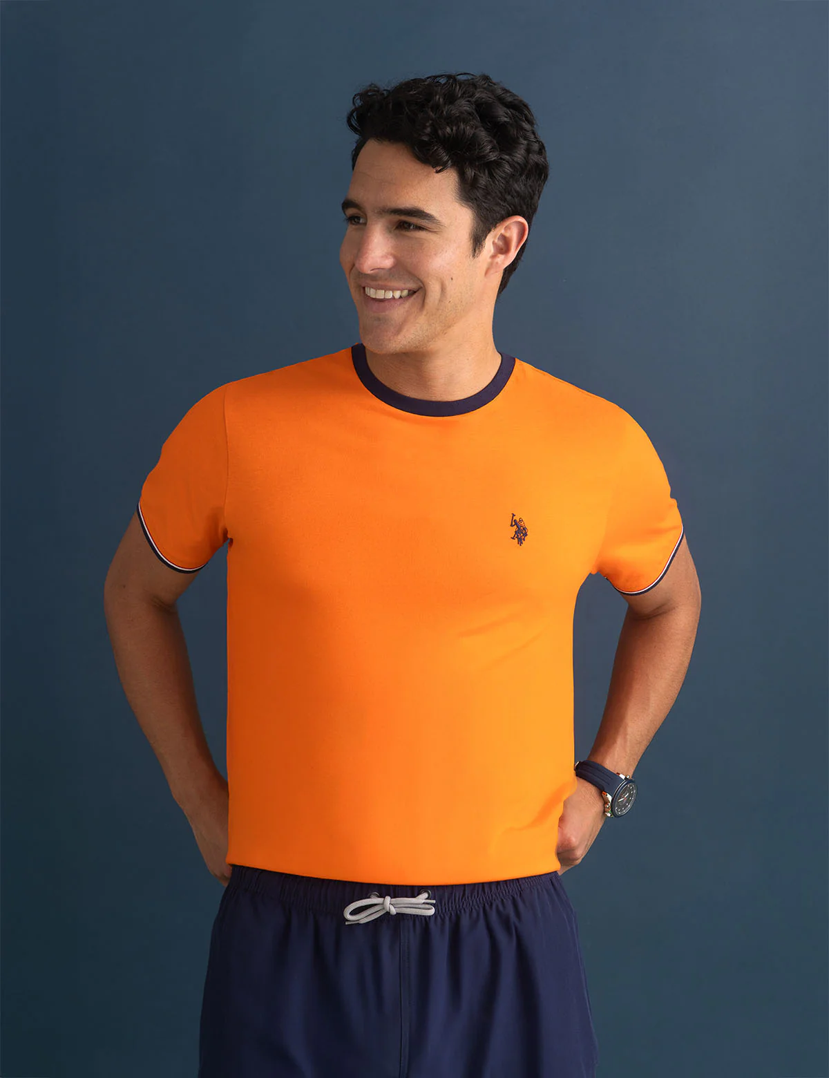 30929-signature-stripe-trim-ringer-t-shirt-1.webp SIGNATURE STRIPE TRIM RINGER T-SHIRT