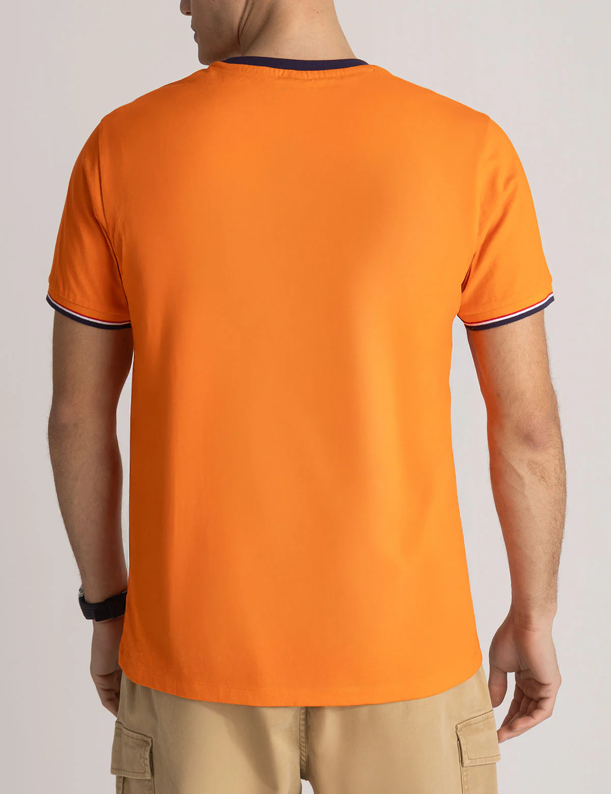 30929-signature-stripe-trim-ringer-t-shirt-5.webp SIGNATURE STRIPE TRIM RINGER T-SHIRT