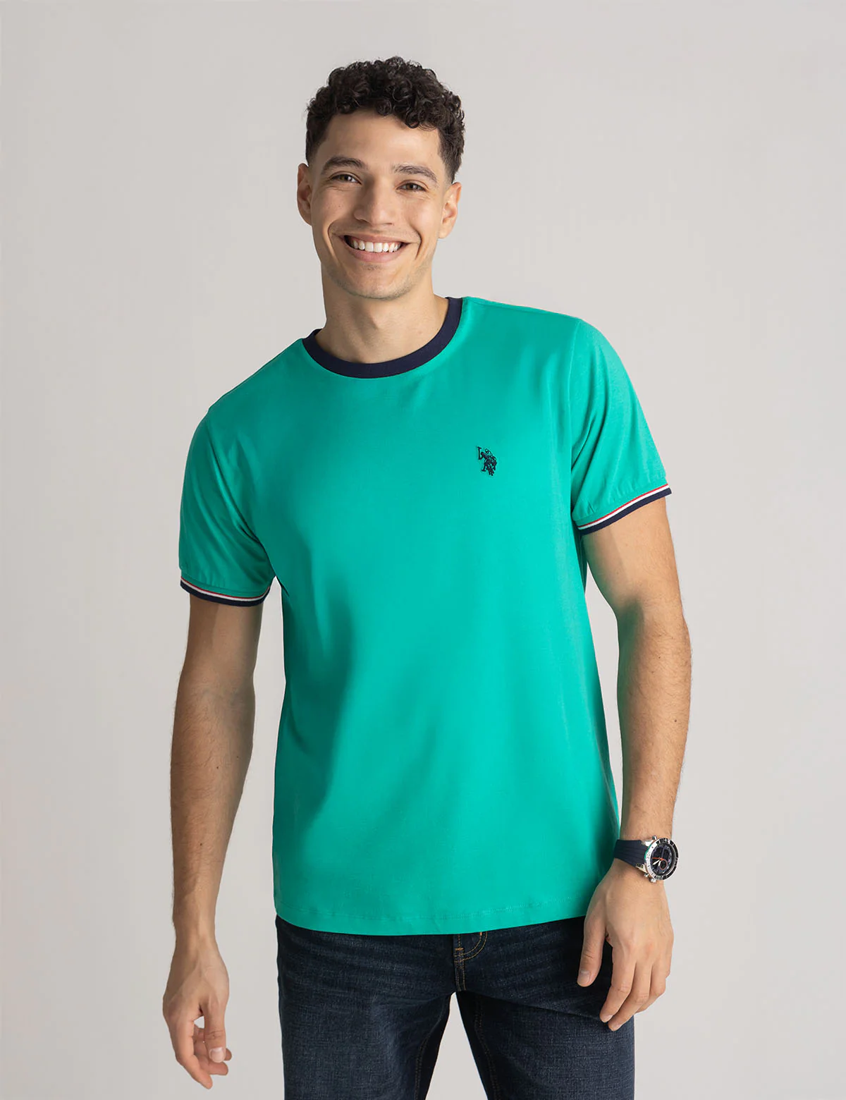 30929-signature-stripe-trim-ringer-t-shirt-6.webp SIGNATURE STRIPE TRIM RINGER T-SHIRT