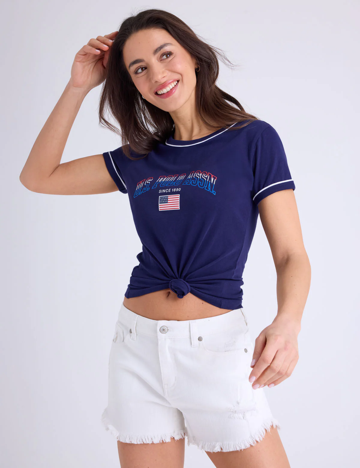 529-signature-stripe-piping-graphic-t-shirt-1.webp SIGNATURE STRIPE PIPING GRAPHIC T-SHIRT