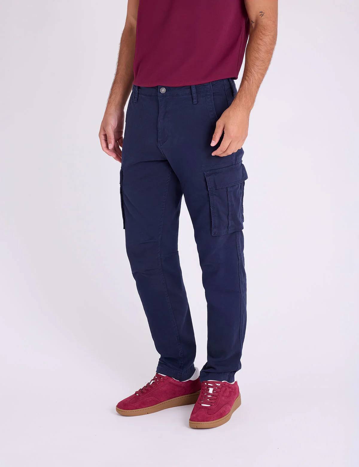 5415-slim-straight-cargo-pants-1.webp SLIM STRAIGHT CARGO PANTS