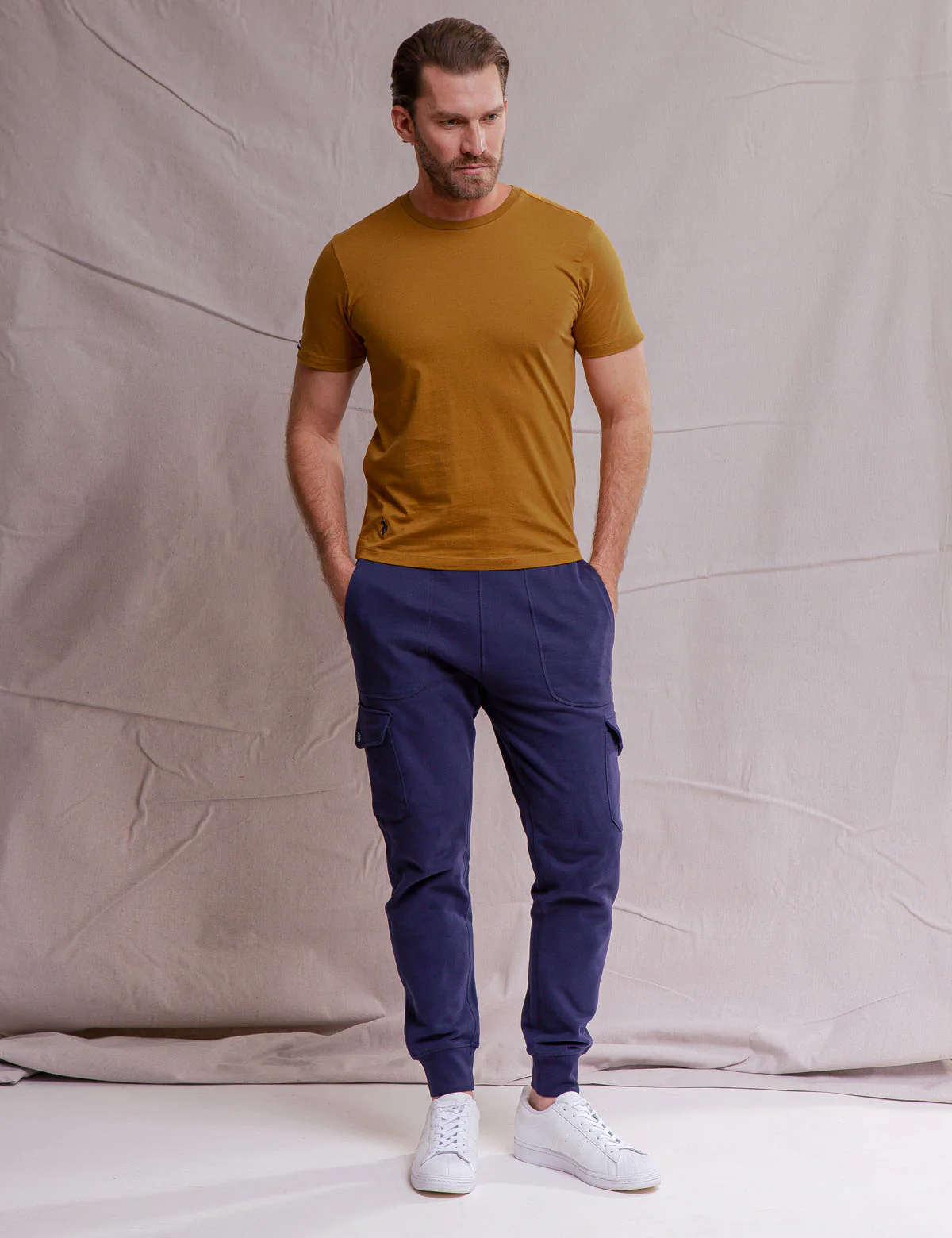 7895-white-label-supima-cotton-crew-neck-t-shirt-7.webp WHITE LABEL SUPIMA COTTON CREW NECK T-SHIRT