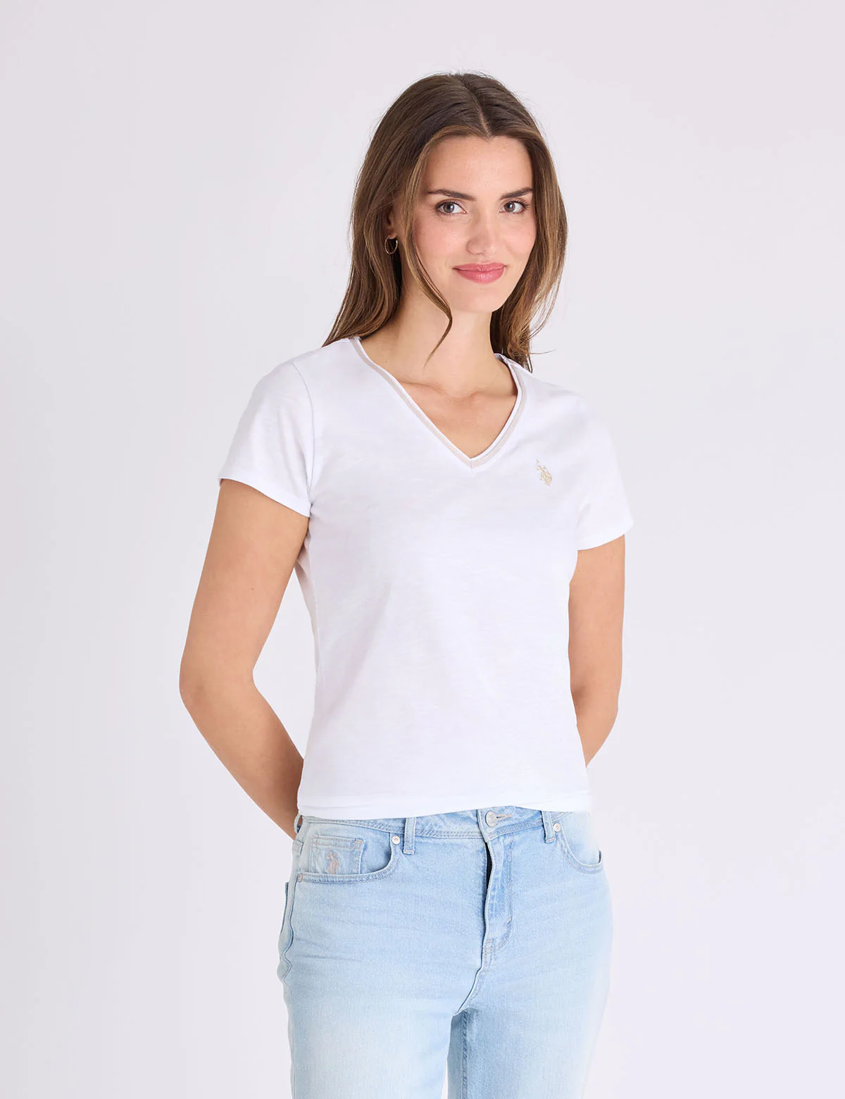 8194-metallic-trim-v-neck-t-shirt-1.webp METALLIC TRIM V-NECK T-SHIRT