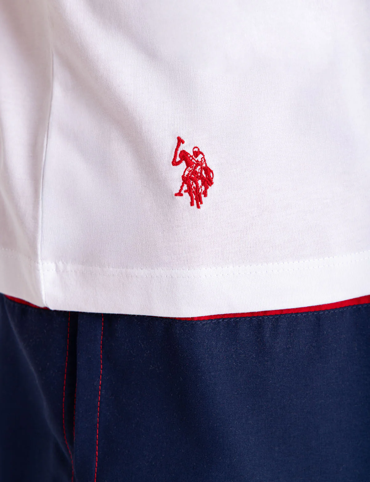 8205-uspa-embossed-wordmark-jersey-t-shirt-10.webp USPA EMBOSSED WORDMARK JERSEY T-SHIRT