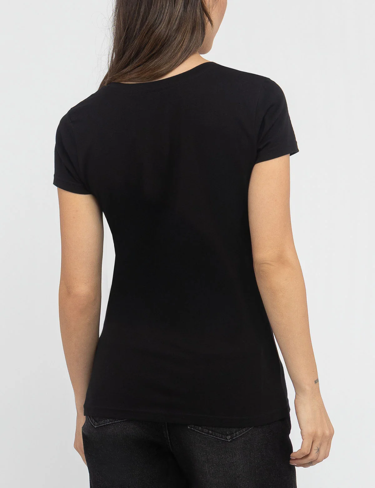 TRIPLE USPA V-NECK T-SHIRT