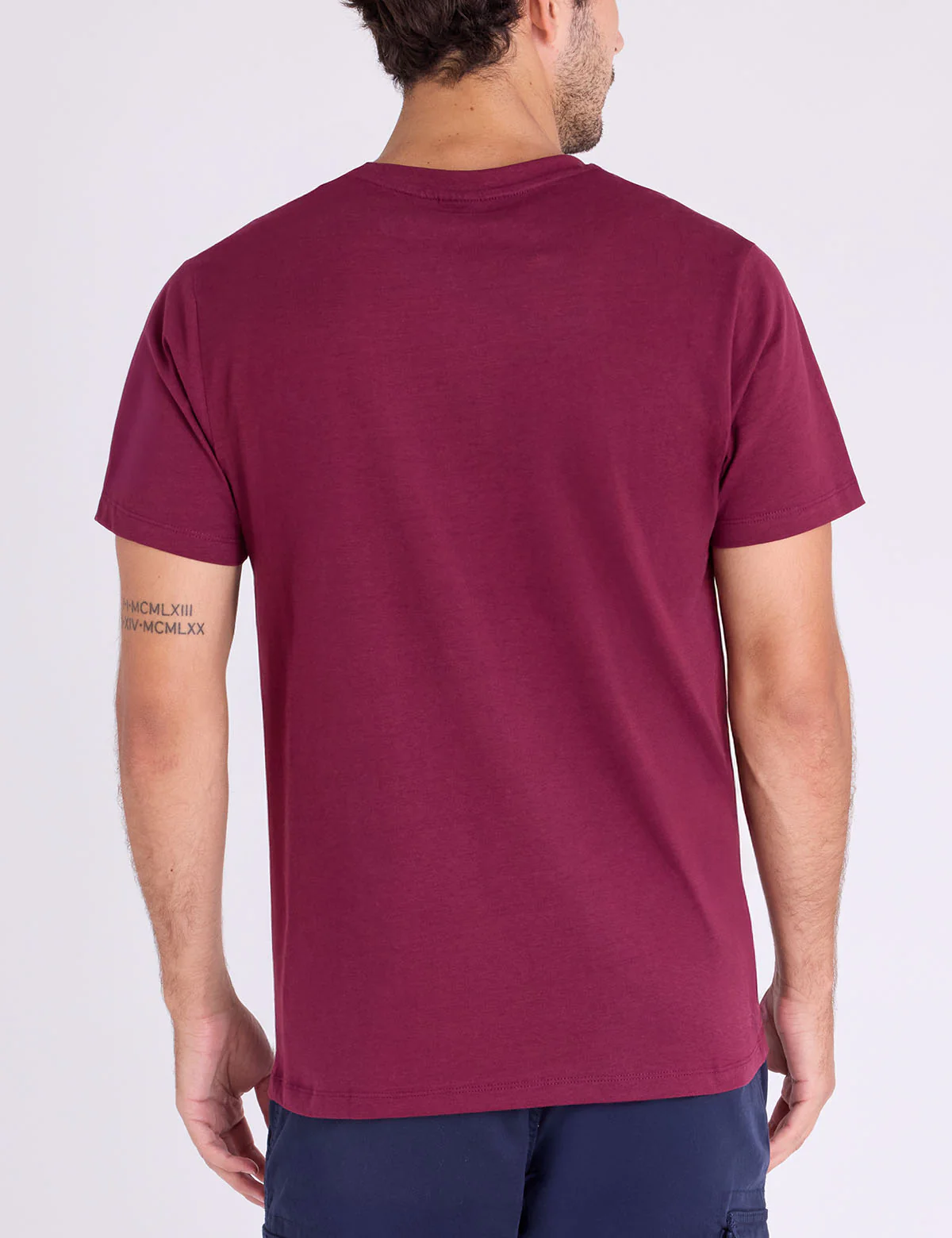 8330-color-block-chest-wordmark-jersey-t-shirt-12.webp COLOR BLOCK CHEST WORDMARK JERSEY T-SHIRT
