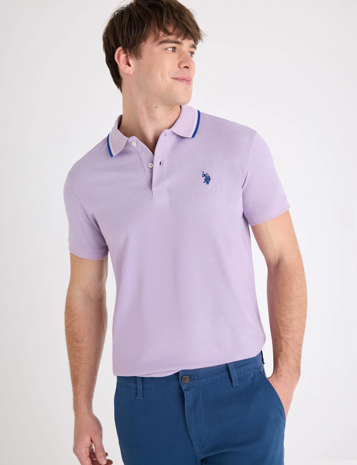 8522-slim-fit-tipped-interlock-polo-shirt-1.webp SLIM FIT TIPPED INTERLOCK POLO SHIRT