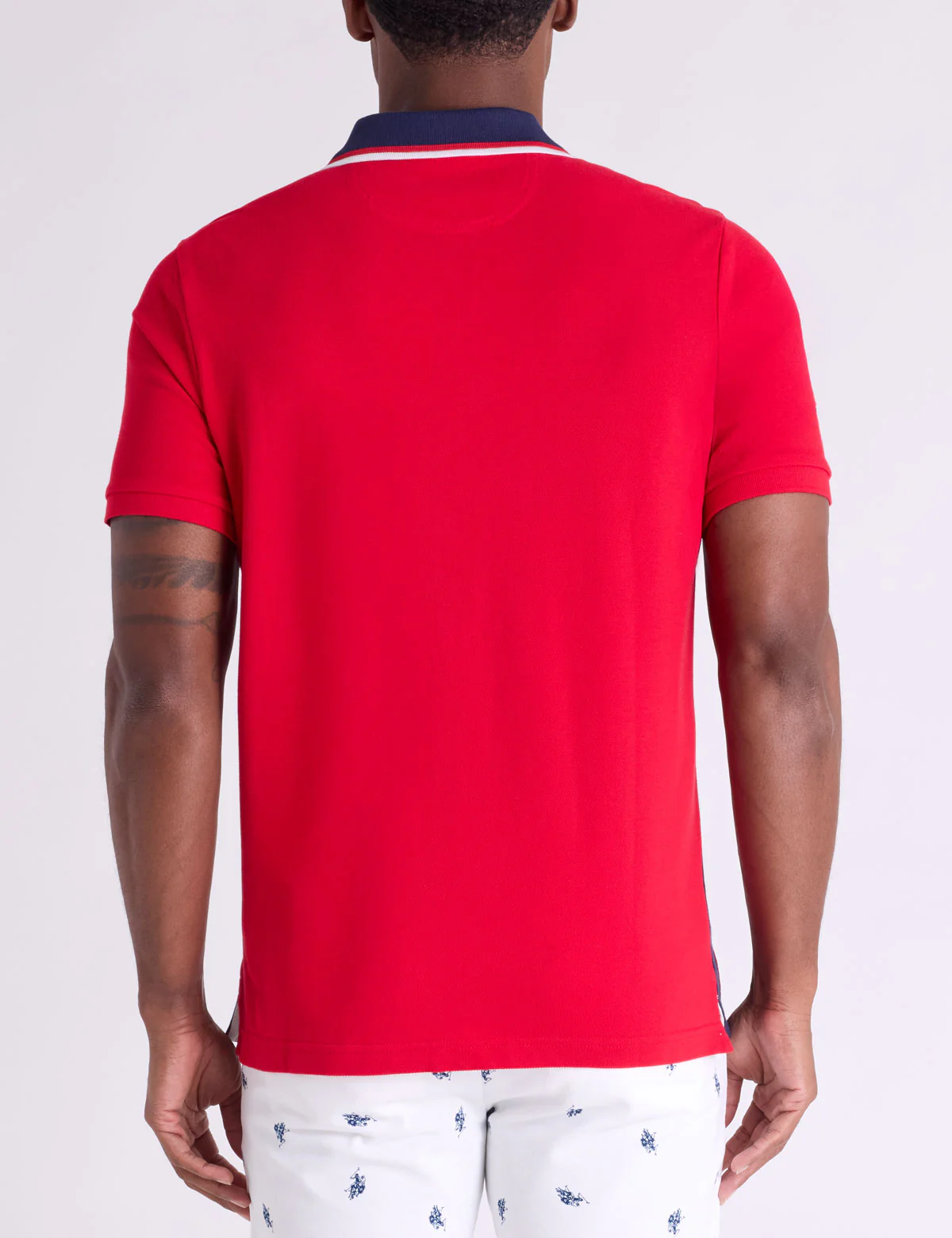 890-usa-vertical-patch-pique-polo-shirt-with-zip-placket-5.webp USA VERTICAL PATCH PIQUE POLO SHIRT WITH ZIP PLACKET