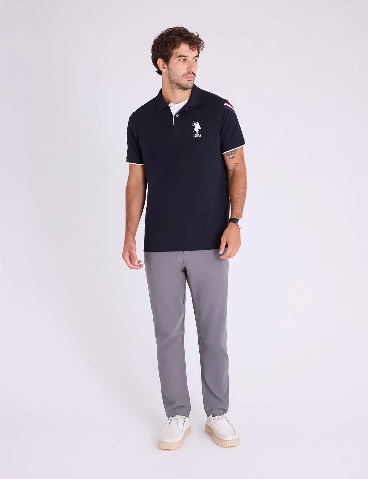8917-signature-tricot-tape-pique-polo-shirt-3.webp SIGNATURE TRICOT TAPE PIQUE POLO SHIRT