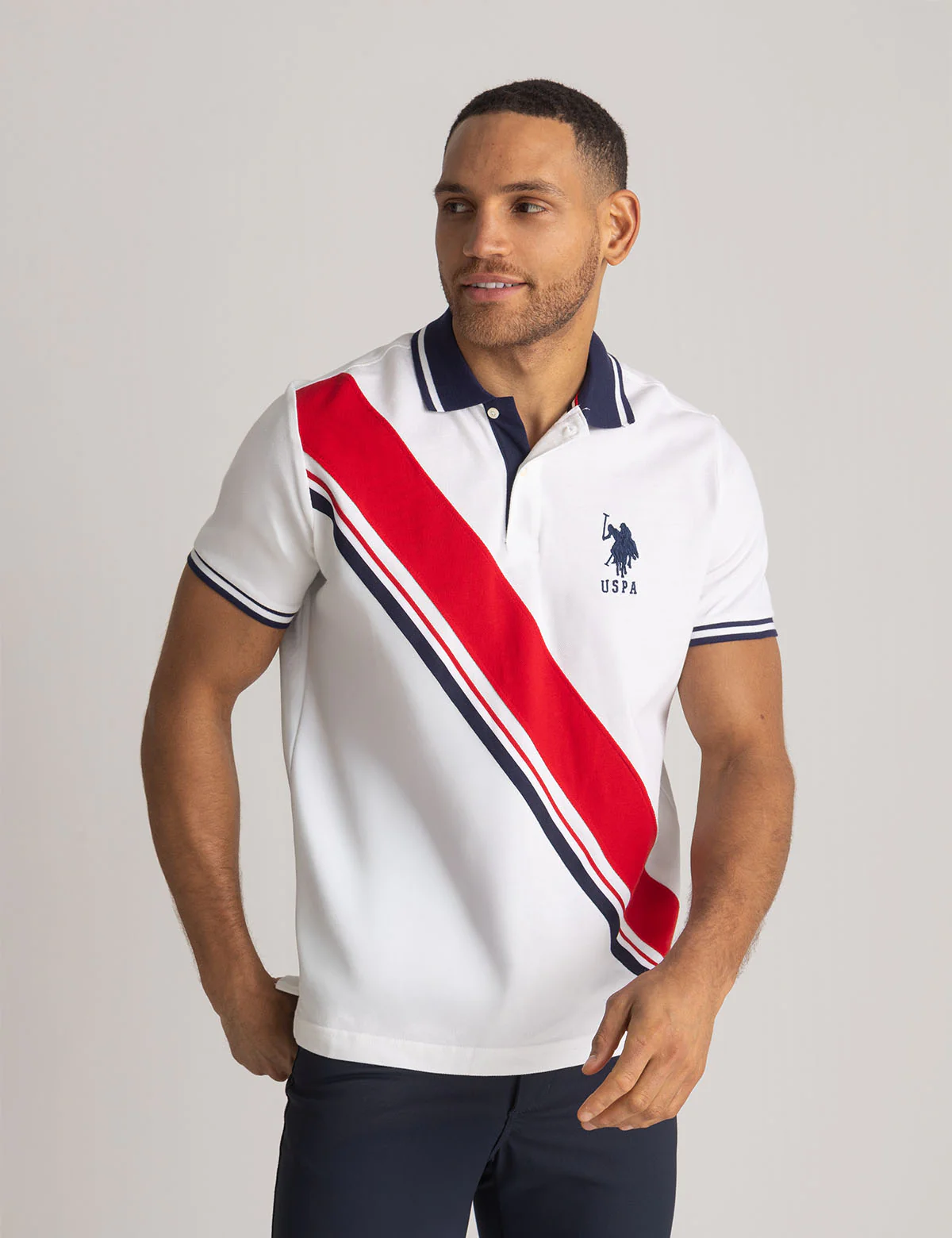 9293-sash-polo-shirt-with-signature-stripe-tricot-tape-1.webp SASH POLO SHIRT WITH SIGNATURE STRIPE TRICOT TAPE